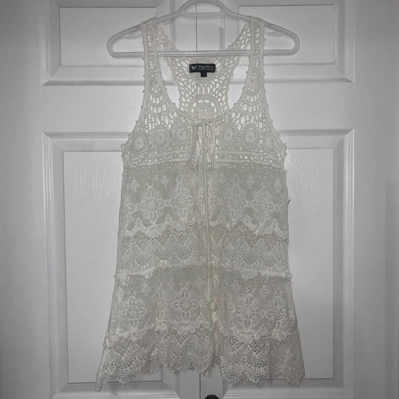 EUC Papillon Crochet Tie Top | Boho Festival - Picture 2 of 6